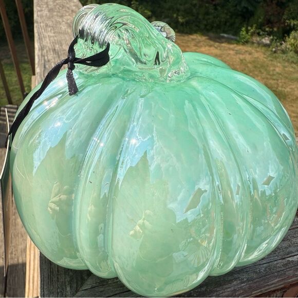 NEW Christian Siriano Mint Green Handblown Glass Pumpkin Art 6” - Picture 5 of 6